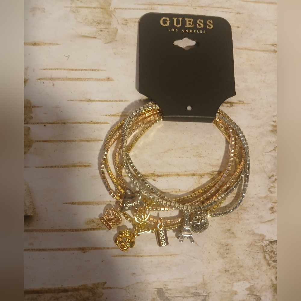 NWT GUESS Pack Of 6 Gold Silver Rose Gold Rhinestone Charm Bracelet Set